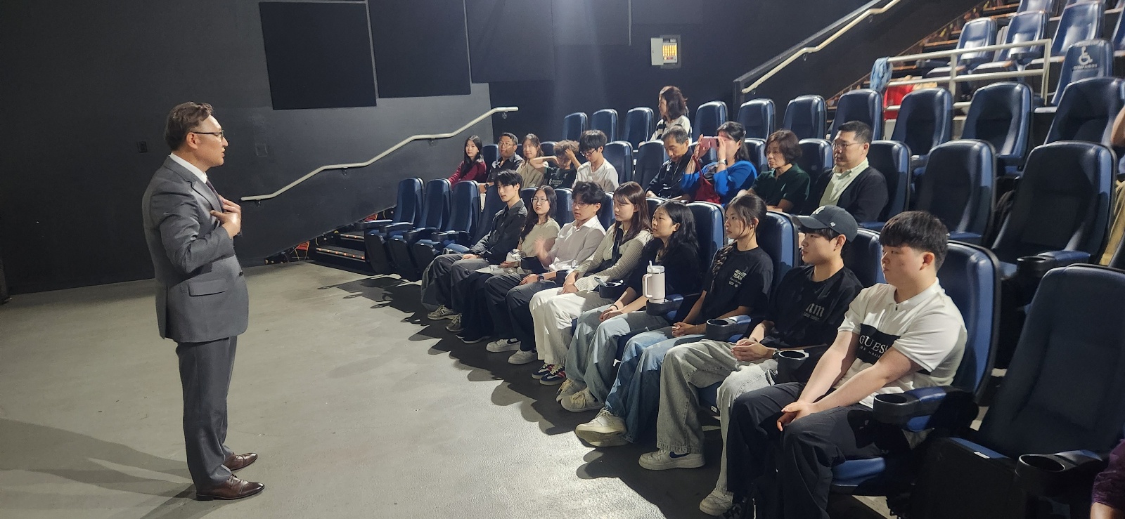 1_담임목사님 권면의 말씀_장학위원회.jpg