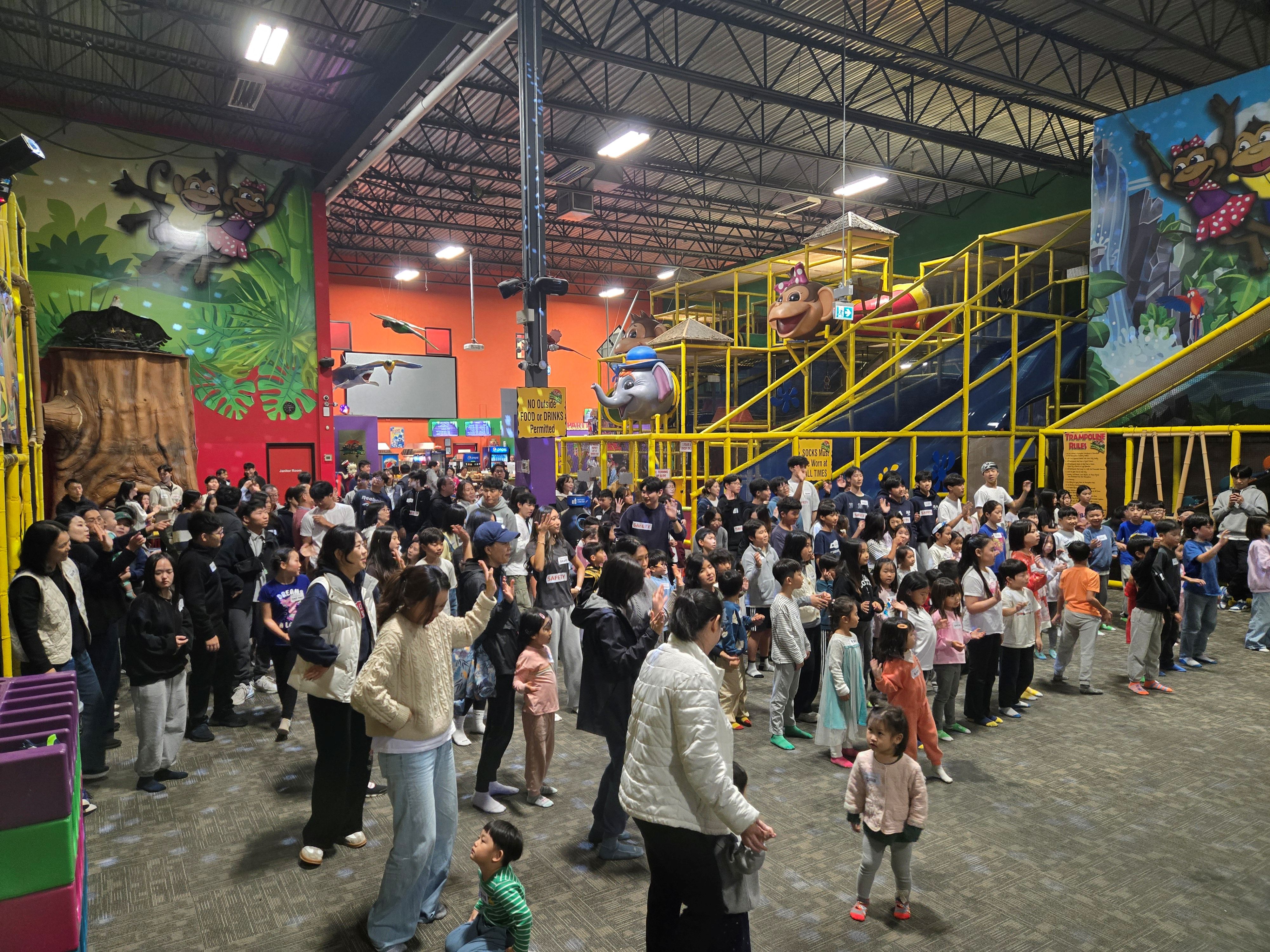 22_할렐루야나잇 찬양.jpg