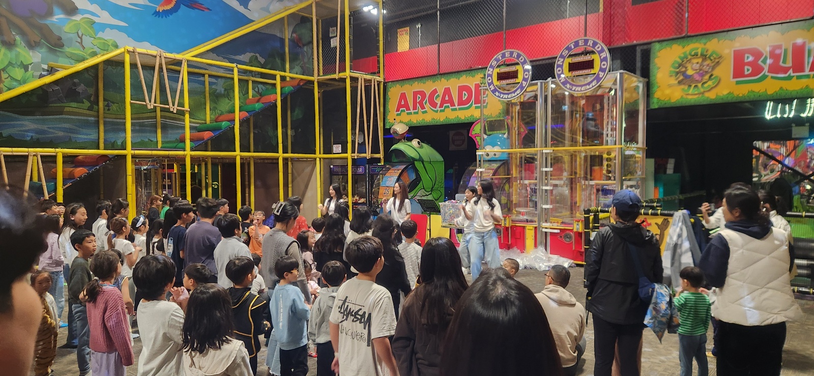 3_할렐루야나잇 찬양.jpg