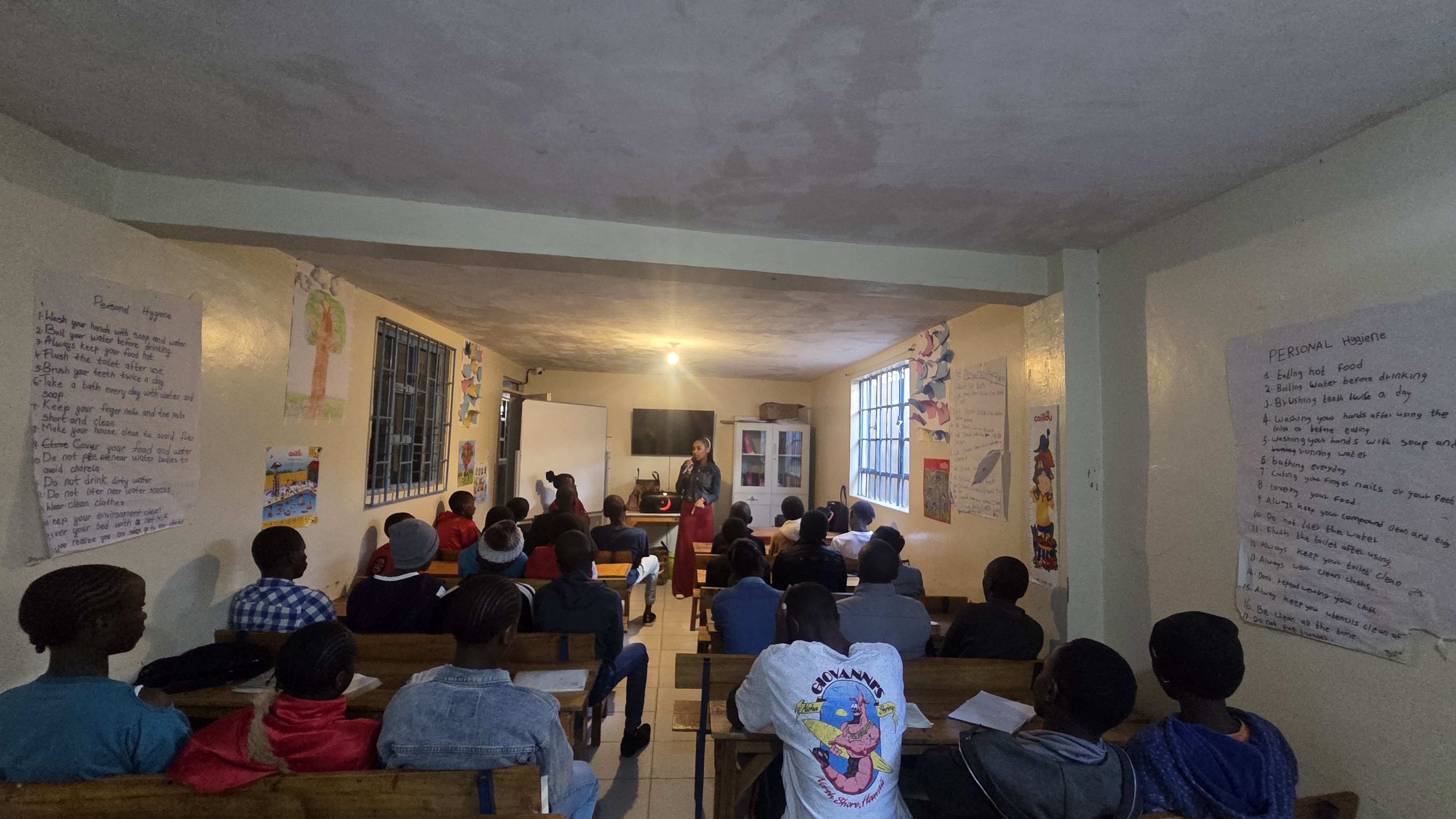 030. Rongai youth mentoring - a nurse sharing her about her career.jpg