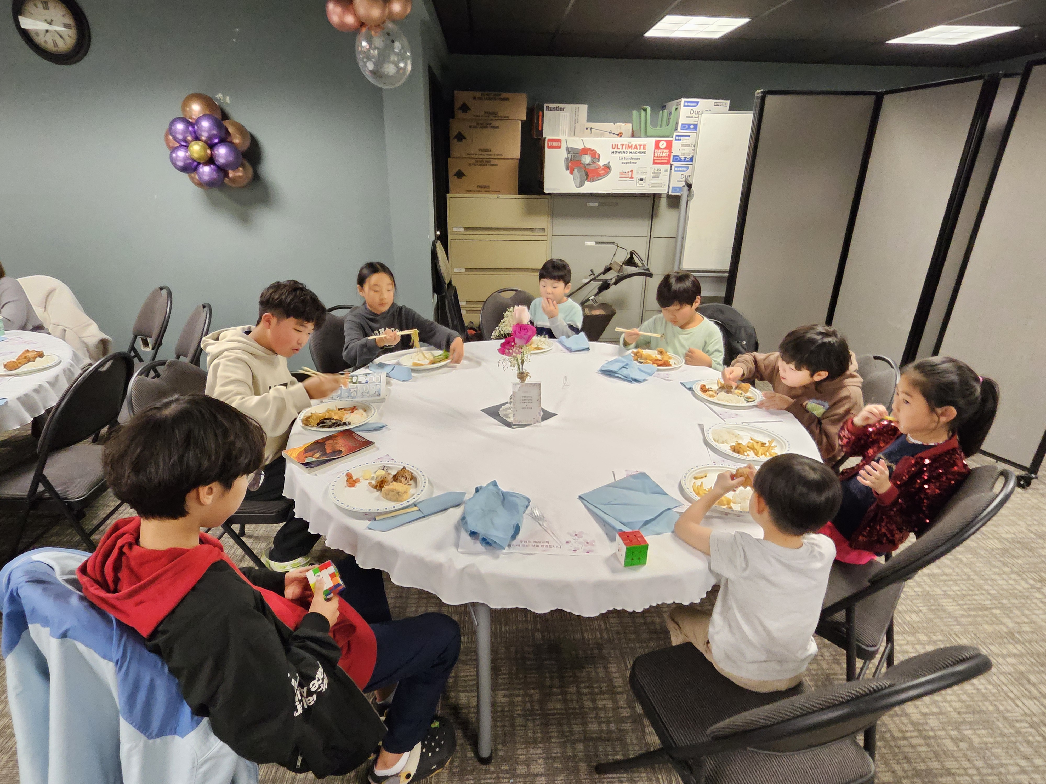 9_어린이 테이블.jpg