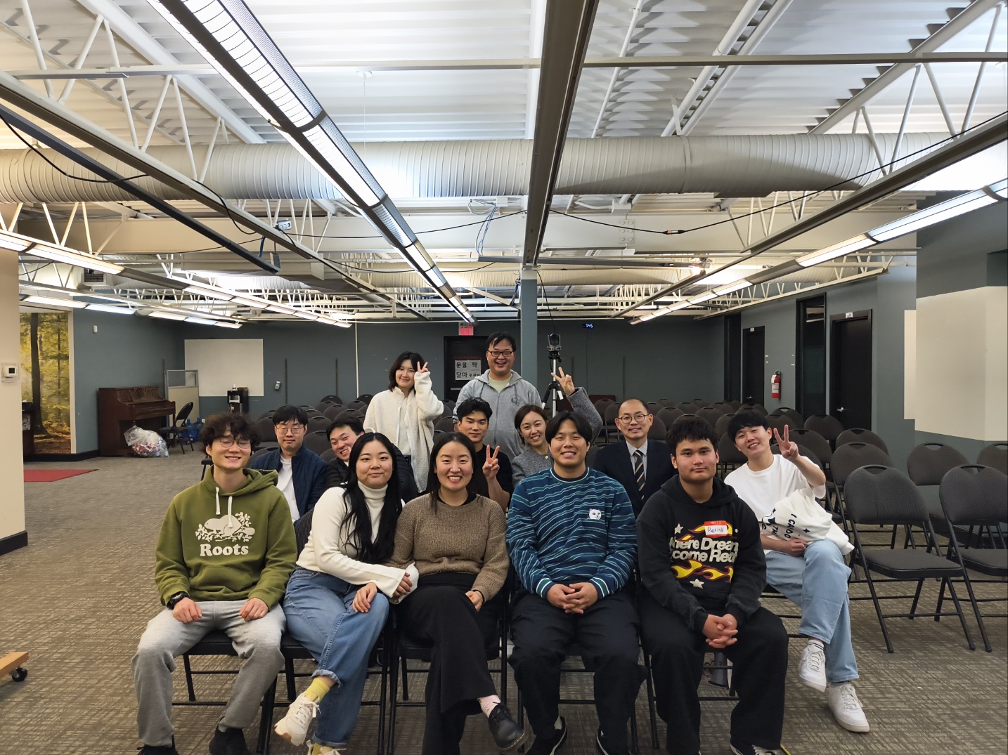 01_오이코스 단기선교 봉사자 단체사진.jpg