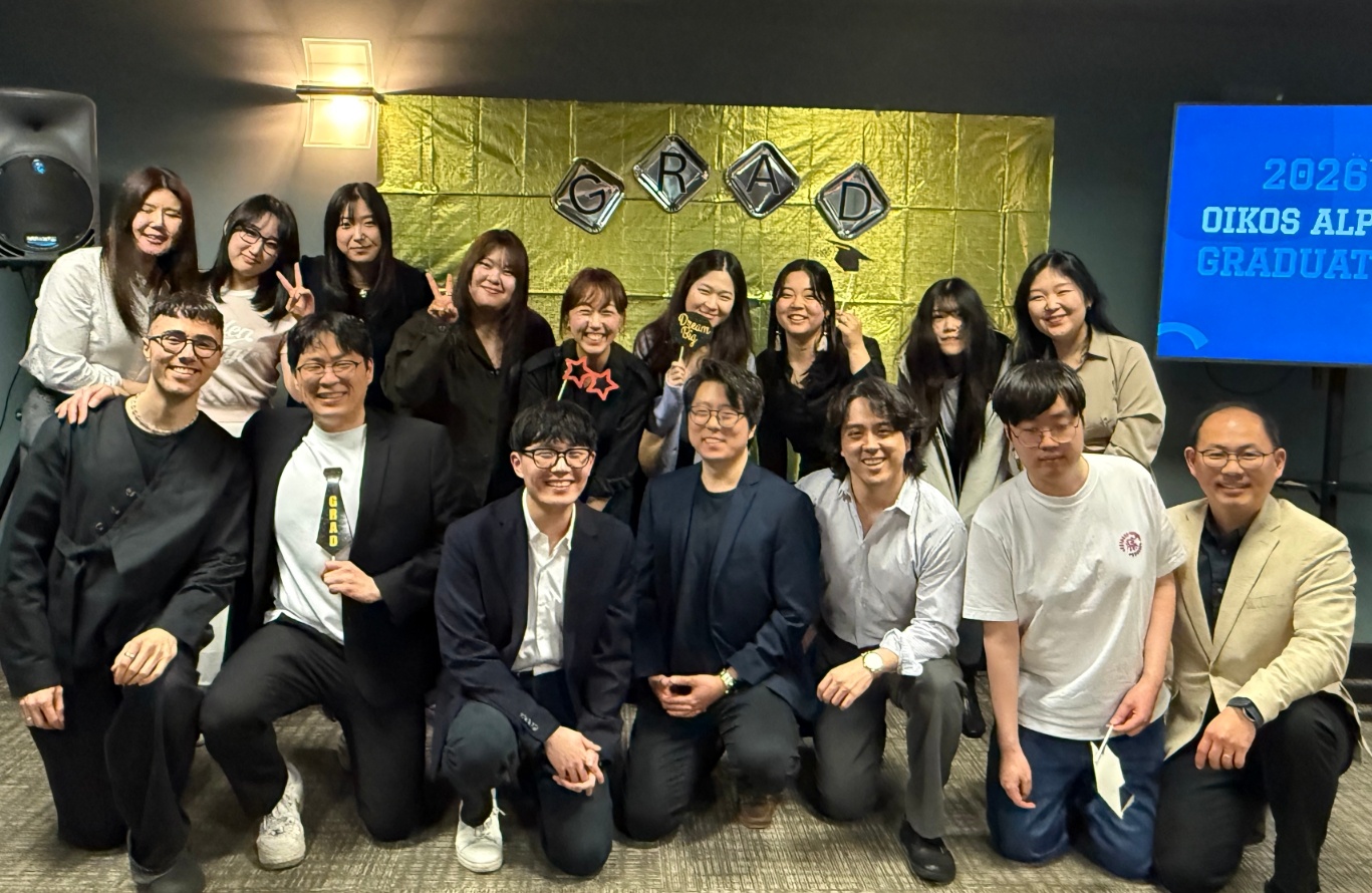 1_oikos alpha course group pic_1.jpg