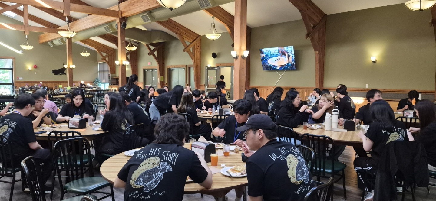 5_oikos retreat_food.jpg