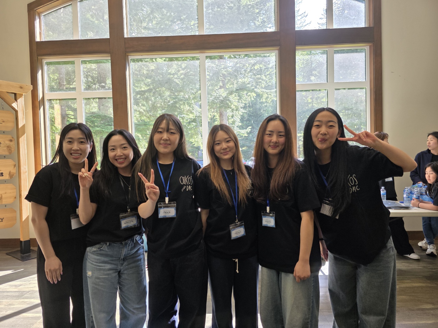 13_oikos retreat_girls.jpg